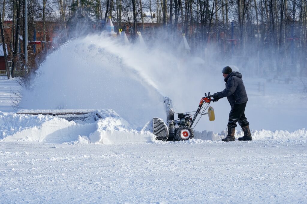 多伦多铲雪公司